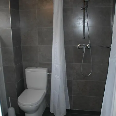 卡培尔纳霍夫酒店 酒店 2*