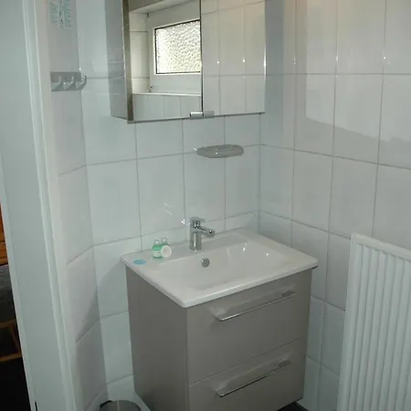 卡培尔纳霍夫酒店 2* 卡珀尔恩